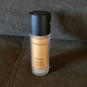NIB Full Size Bare Minerals Original Liquid Mineral Foundation Soft Medium 11